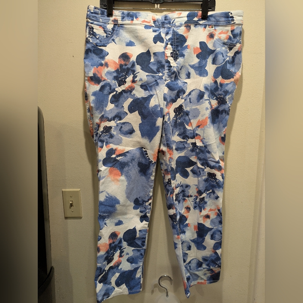Chico's Blue and Orange Patterned Pants Girlfriend Slim Leg Ankle Size 3